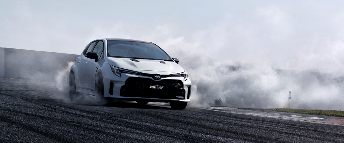 https://engage.toyota.com/static/articles/3_31_2022_introducing_the_2023_gr_corolla/5590.png